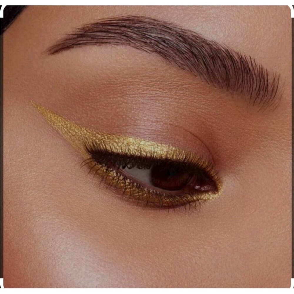 Kyliekyliner Shimmering Gold Eyeliner nib